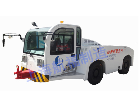 飛機(jī)牽引車(chē)